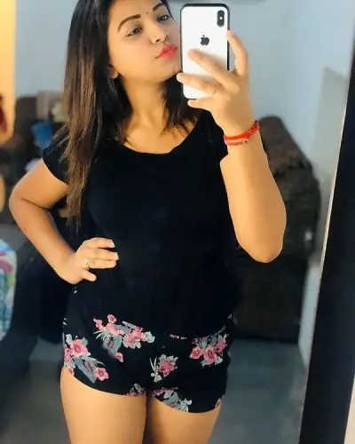Dera Bassi Escorts